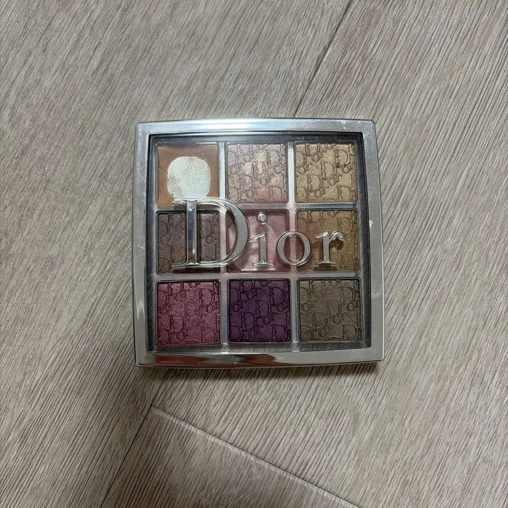 Dior バックステージアイパレット005プラム アイシャドウ
