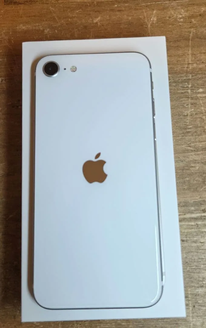 バッテリー100% iPhone SE 2 第二世代 SIMフリー256GB