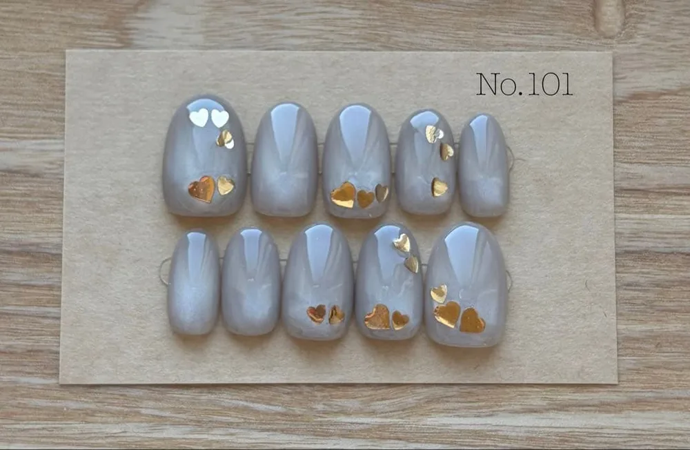 ネイルチップ【現品】ローズグレーマグネット ハートホロ