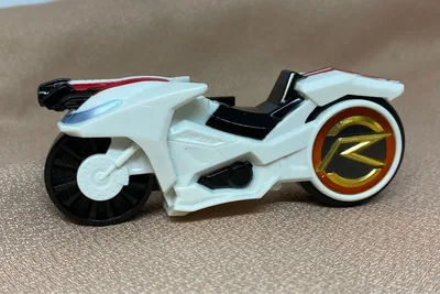 仮面ライダードライブ シグナルバイク シグナルマッハ メッキ 中古