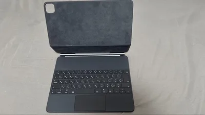 Apple 純正 iPad 12.9インチ用 Magic Keyboard