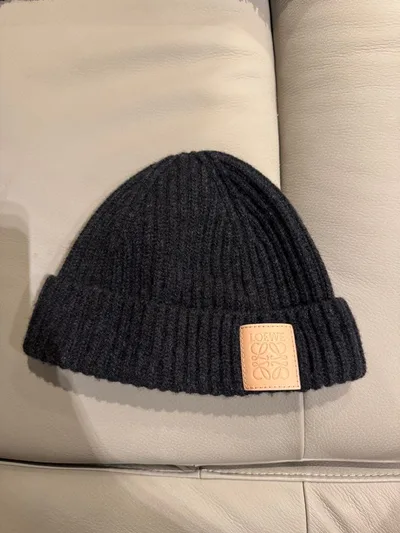 LOEWE ニット帽 ビーニー ダークグレー