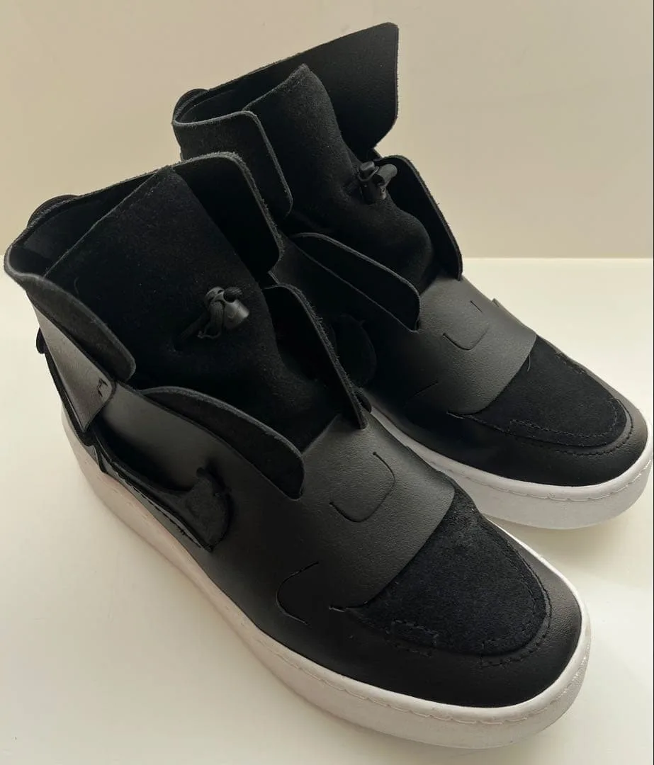 NIKE バンダライズド LX BQ3611-001 25.5cm