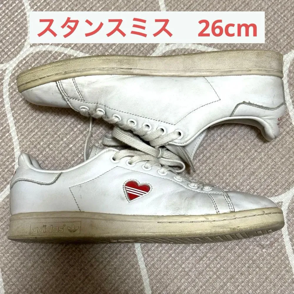 adidas Stan Smith ハート刺繍 ホワイト