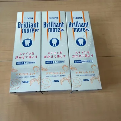 LION DENT. Brilliant more W アプリコットミント 3本