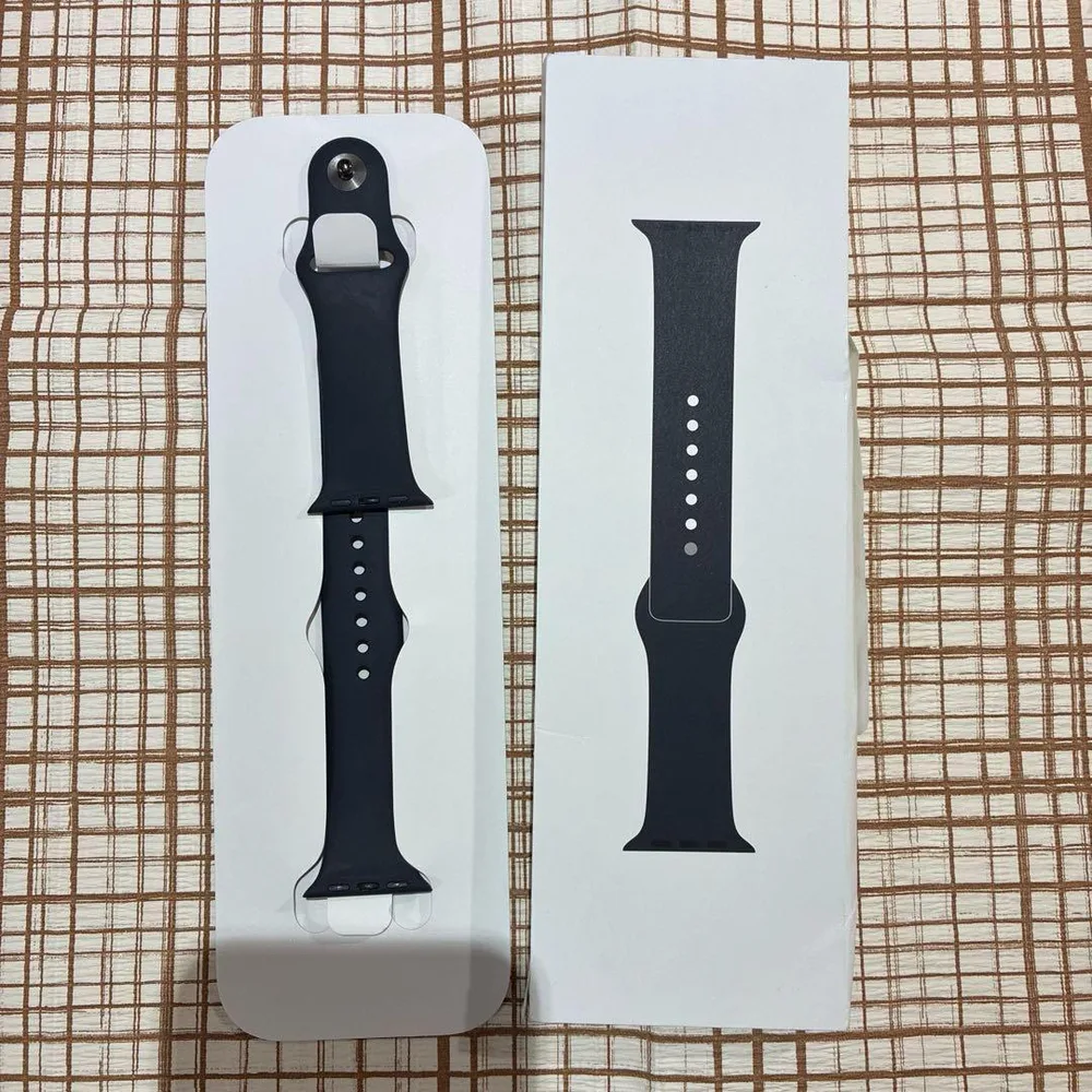 箱付きApple Watch シリーズ9 スポーツバンド ブラック