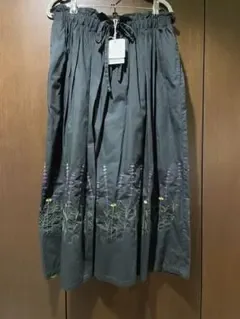 ☆新品☆chambre de charme 刺繍スカート