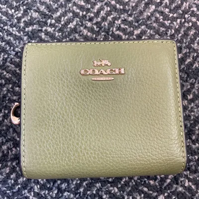COACH 二つ折り財布 グリーン