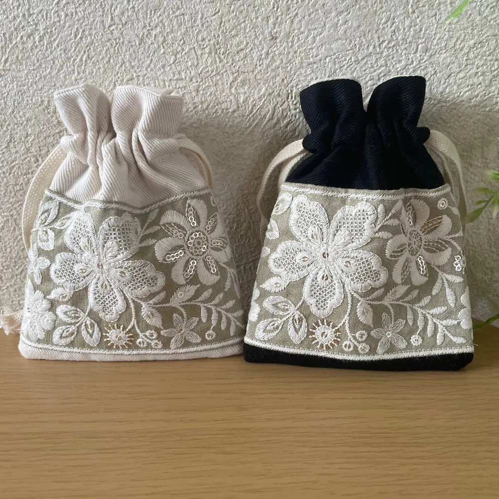 e123ハンドメイド インド刺繍リボンを使った大人可愛い巾着袋 2枚セット