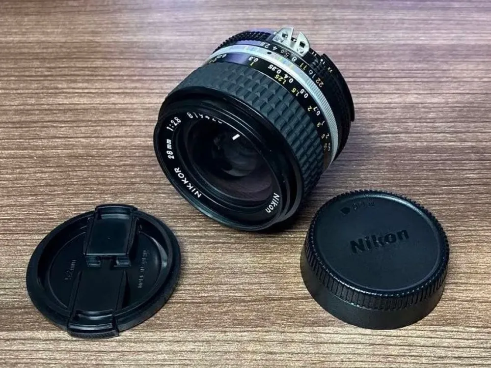 Nikon Ai-S NIKKOR 28mm F2.8