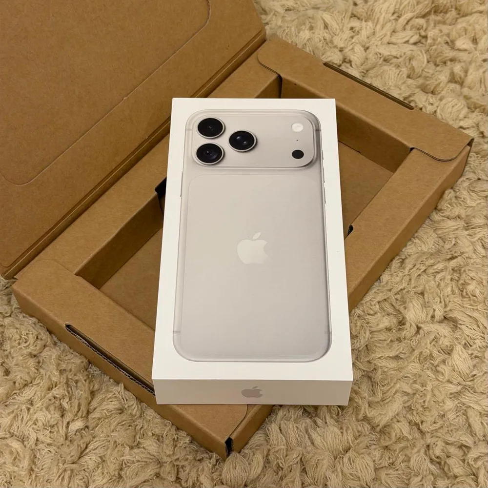iPhone18ProMax 256GB 本体 シルバー SIMフリー新品未開封