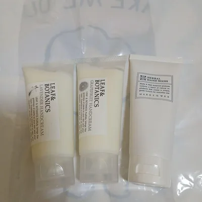 最終値下げ LEAF&BOTANICS ハンドクリーム&ハンドウォッシュセット