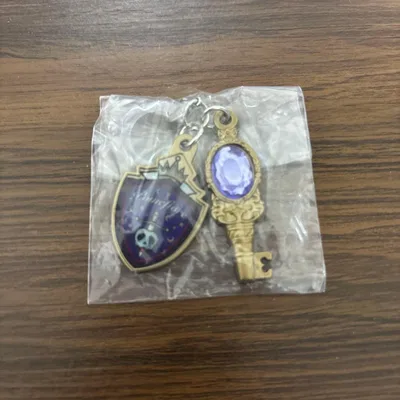 ツイステ めじるしアクセサリー ポムフィオーレ寮