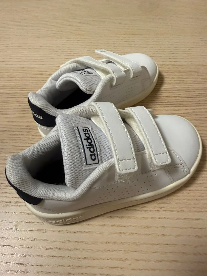 adidas ベビーシューズ ホワイト ブラック 14cm