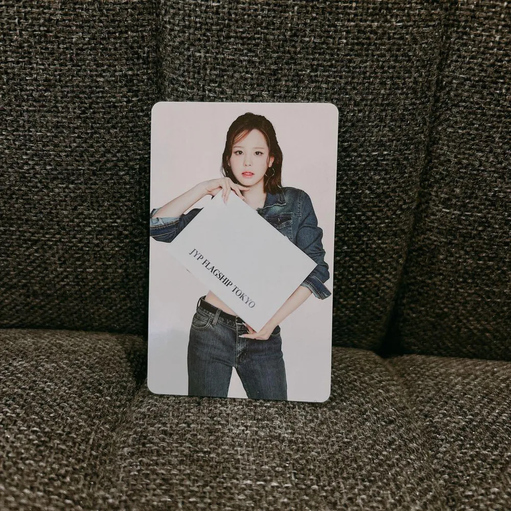 JYP FLAGSHIP TOKYO フォトカード NiziU マコ