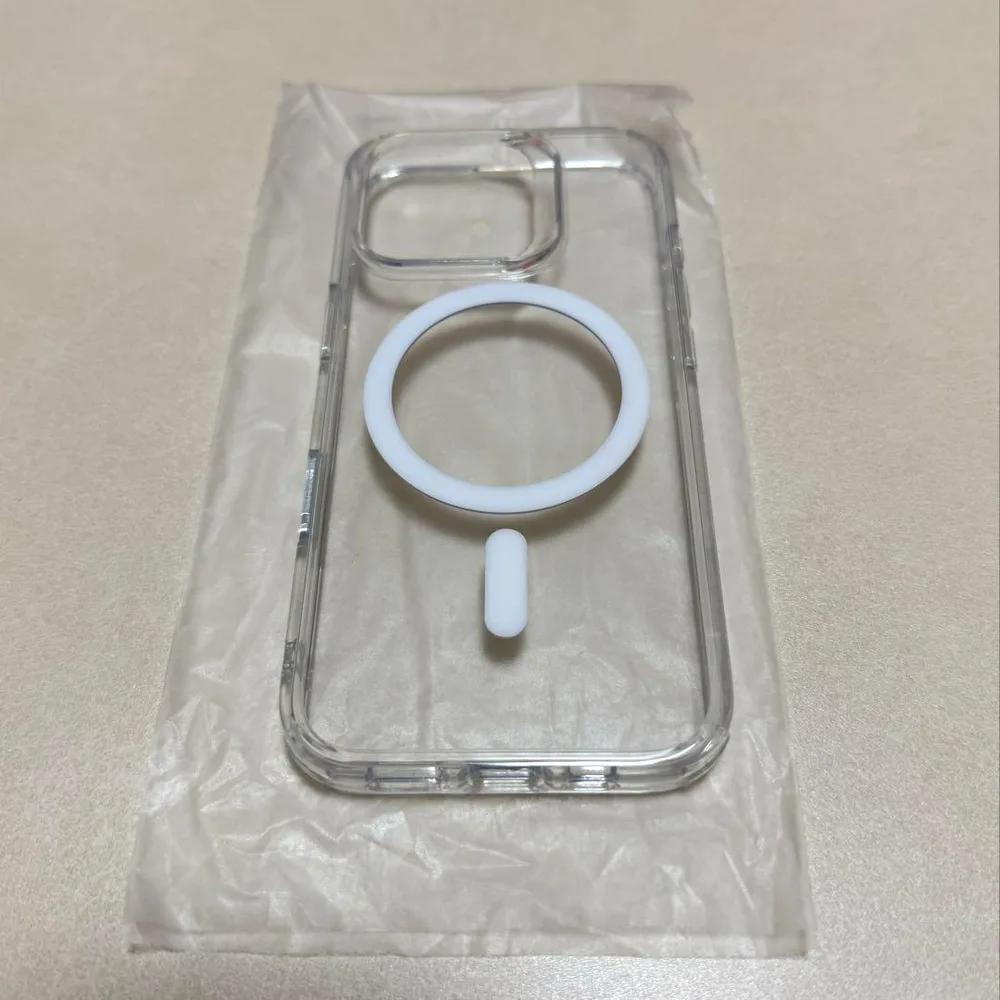 ESR iPhone16Pro ケース Magsafe対応