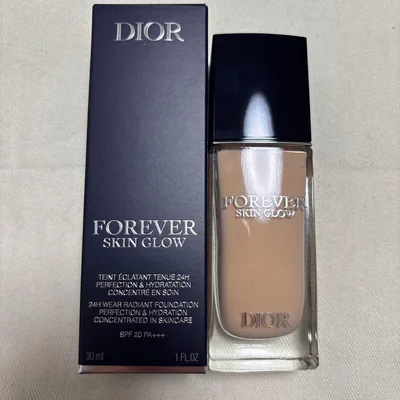 【新品】Dior ディオールスキン フォーエヴァー フルイド グロウ 1N