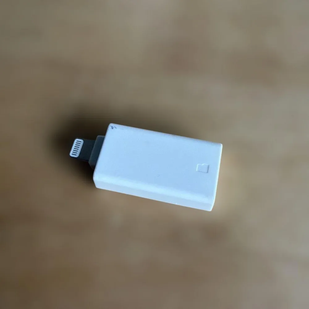 Lightningカードリーダー