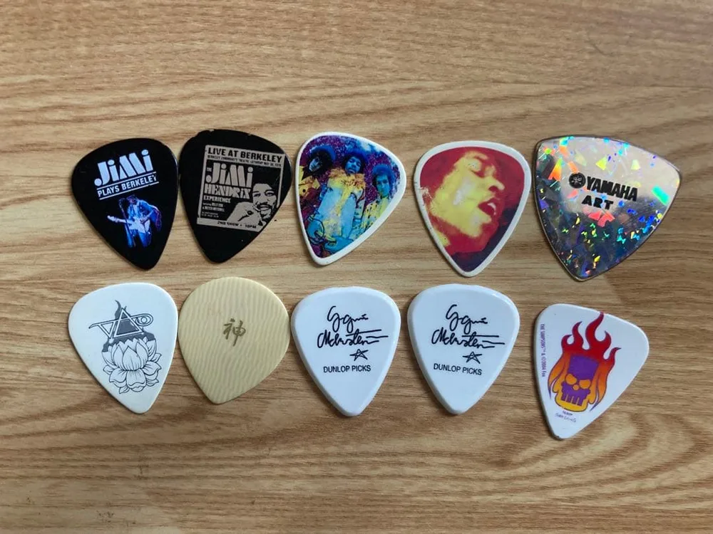 Rock Musician Guitar Pick Set of 10 Jimi Hendrix Akira Takasaki Yngwie