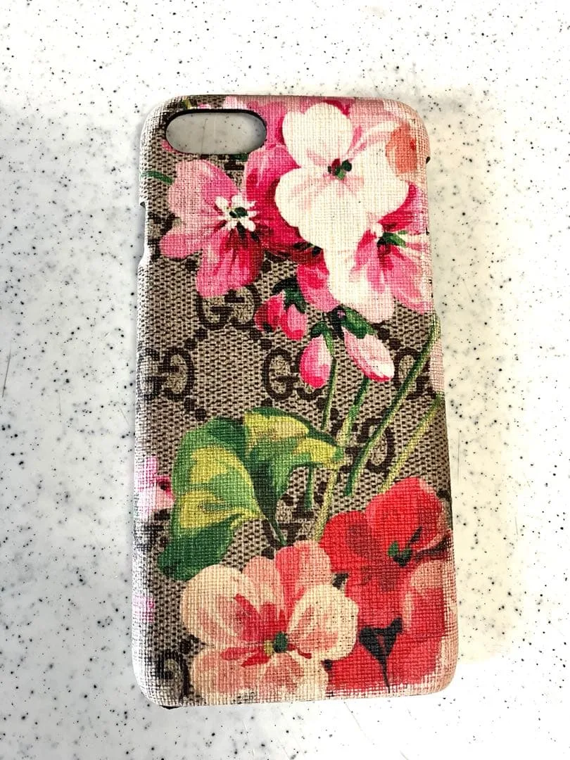 เคสไอโฟน GUCCI ลายดอก GG Supreme