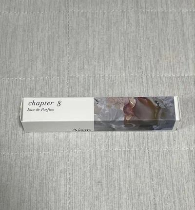 Aíam chapter 8 Eau de Parfum 5プッシュ使用