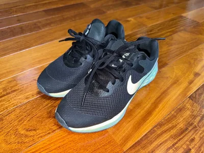 รองเท้าผ้าใบผู้หญิง NIKE สีดำ