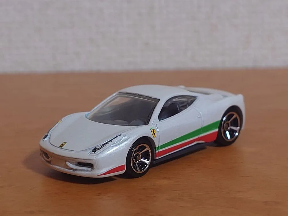 ホットウィール フェラーリ 458 イタリア