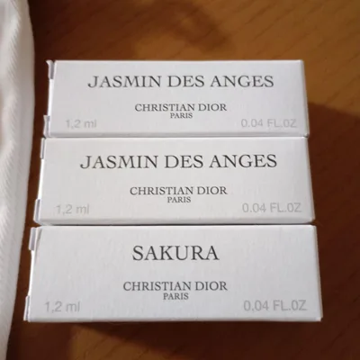 Dior 香水 ジャスミン サクラ jasmine sakura