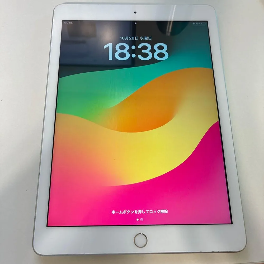 Apple iPad 代6世代 A1893