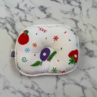 ベビー 枕 はらぺこあおむし