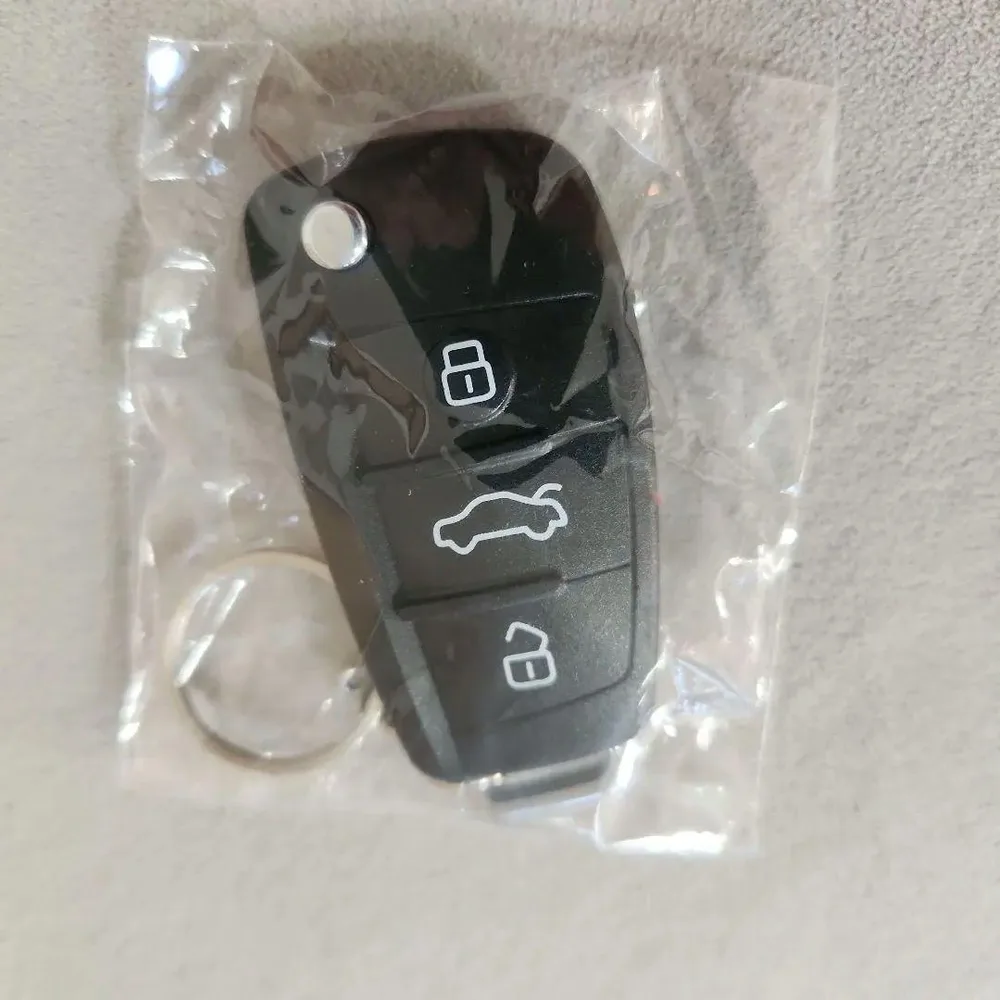 ビリビリ スマートキー キーホルダー いたずら ライト