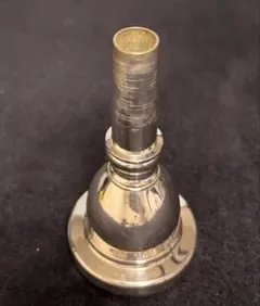 チューバマウスピース