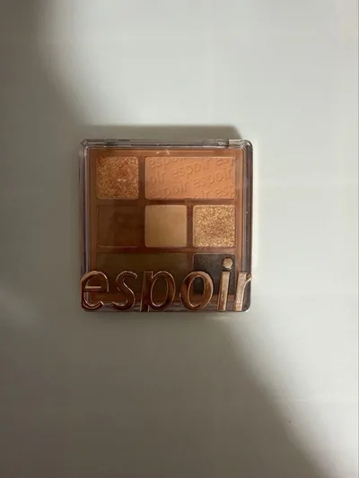 espoirアイシャドウ