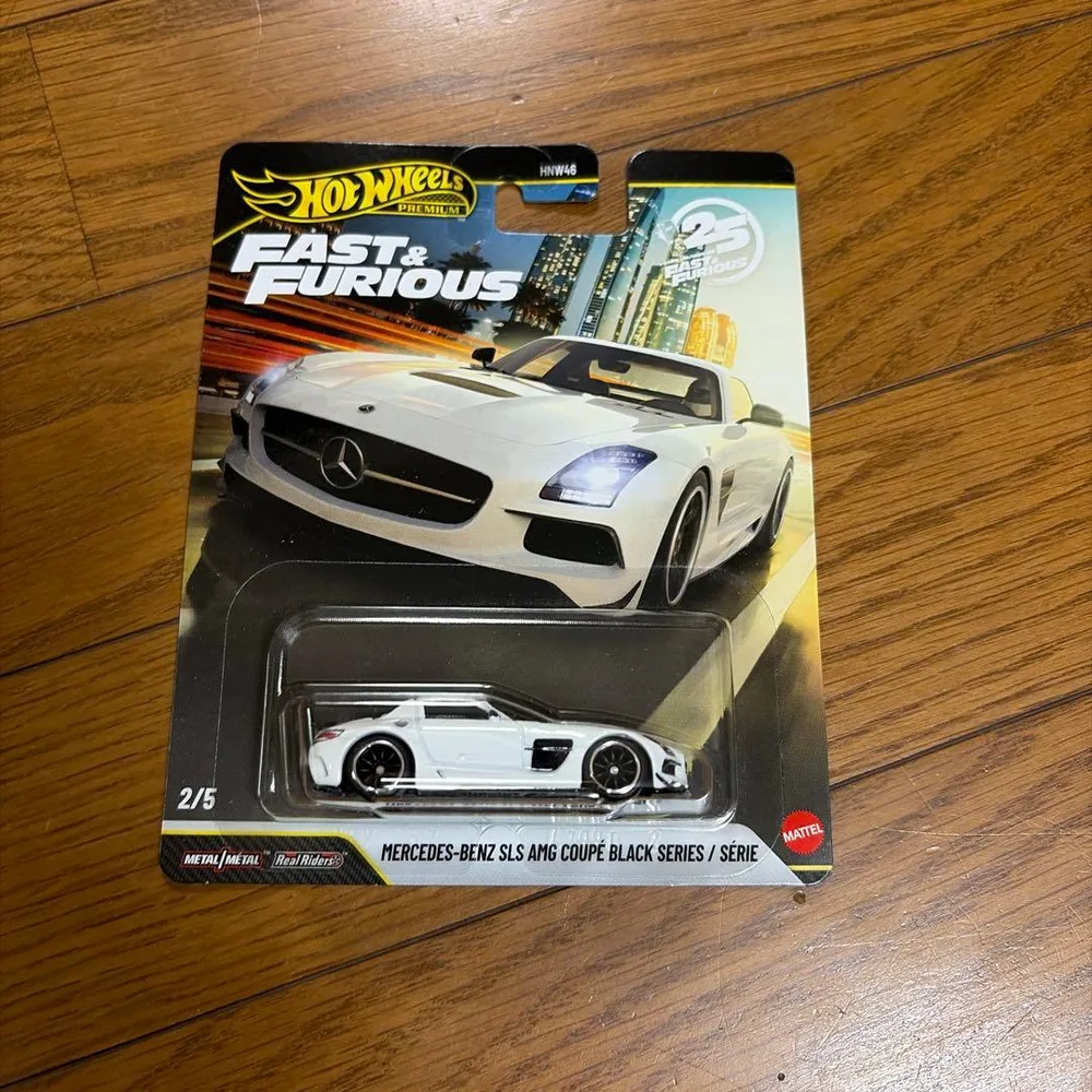 ホットウィール MERCEDES-BENZ SLS AMG