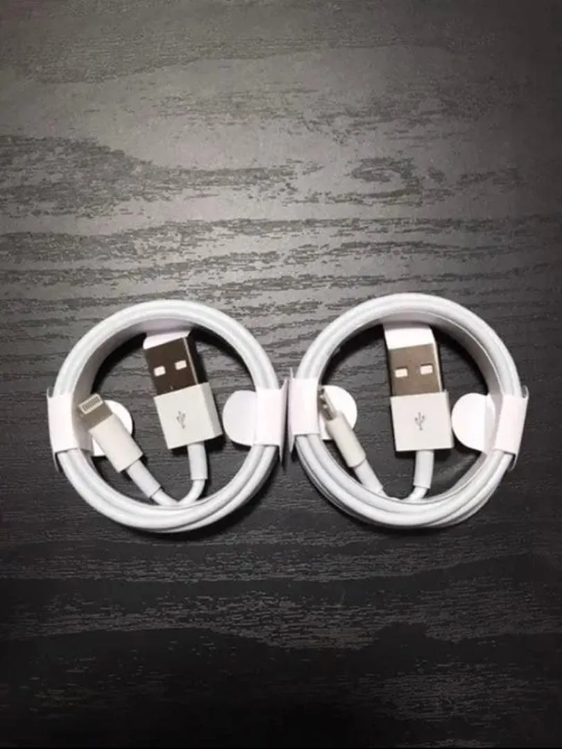 新品 iPhone ライトニングケーブル 2本 1m USB 充電器 純正品質