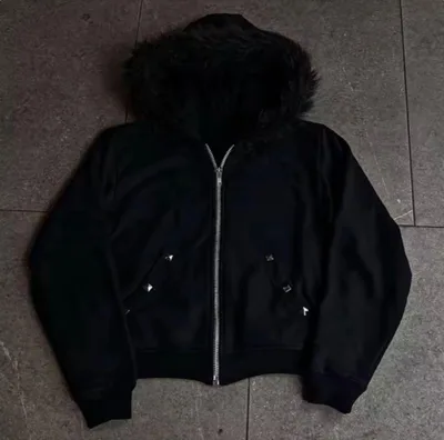 ファー・スタッズ付き短丈パーカー y2k 男女兼用 新品