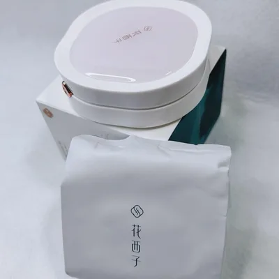 ☆新品未使用☆花西子 Florasis 玉養沁潤款 クッションファンデーション