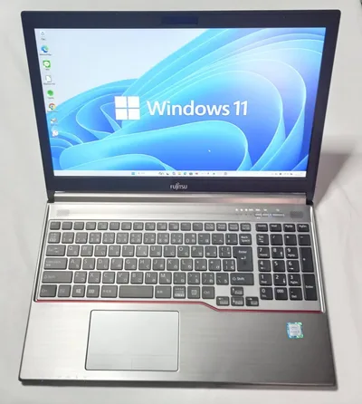 質実剛健 Lifebook E756/P i5/4G/128G オフィス