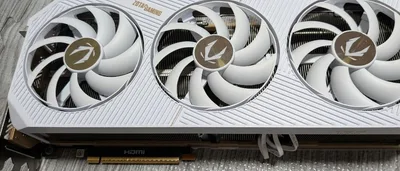 RTX5090 zotac gaming