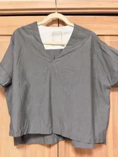 BEARDSLEY ブラウス 半袖 グレー