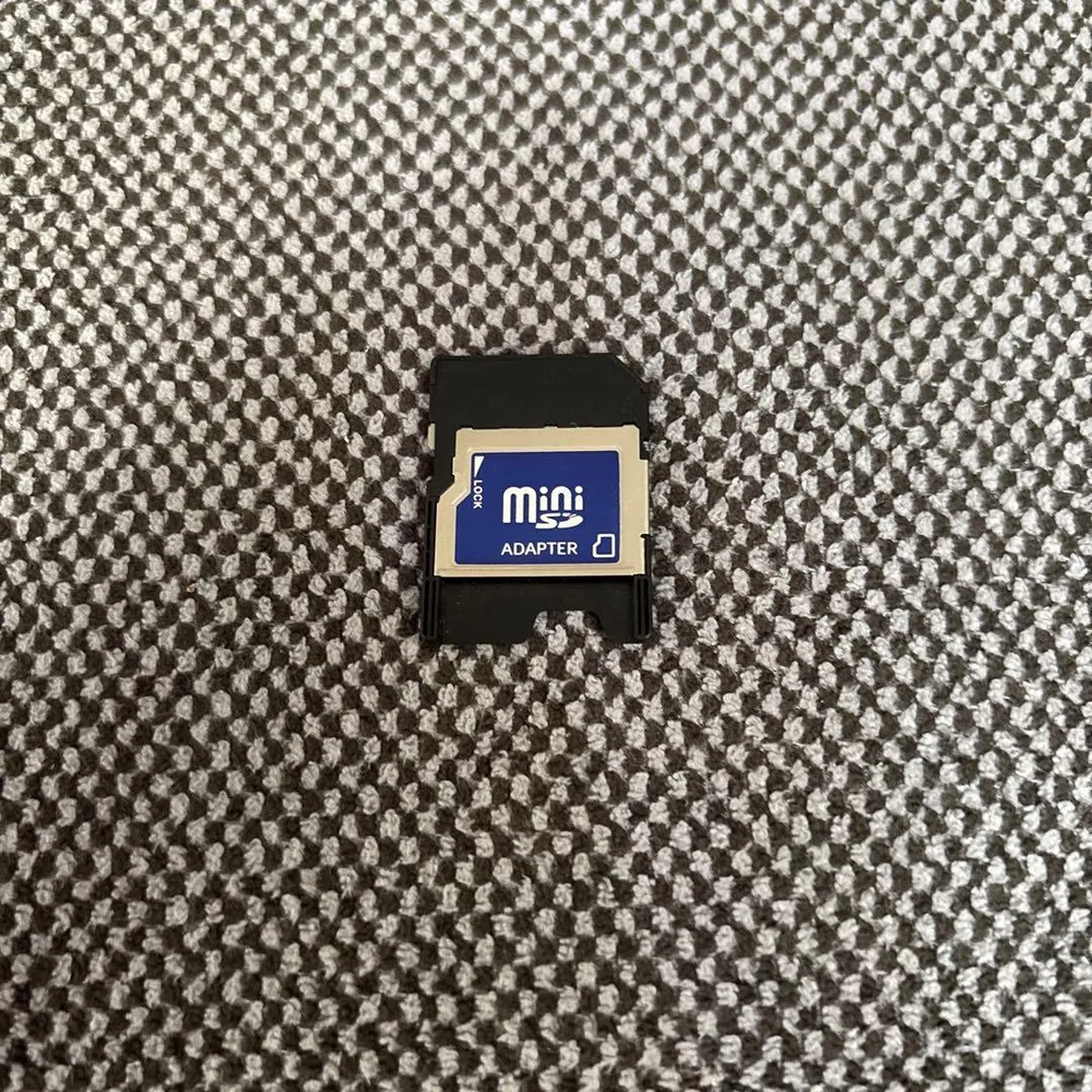 FUJITSU miniSD → SDカード 変換アダプター