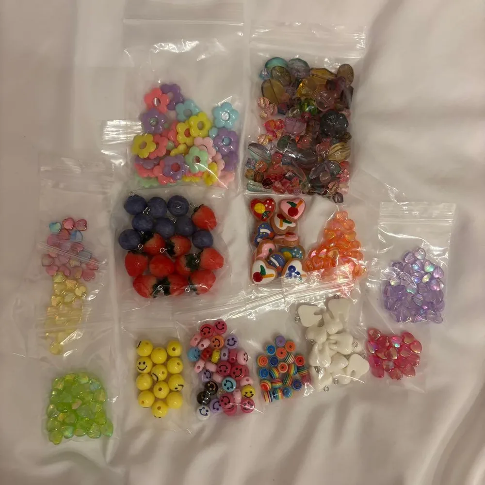ビーズ まとめ売り カラフル ポップ