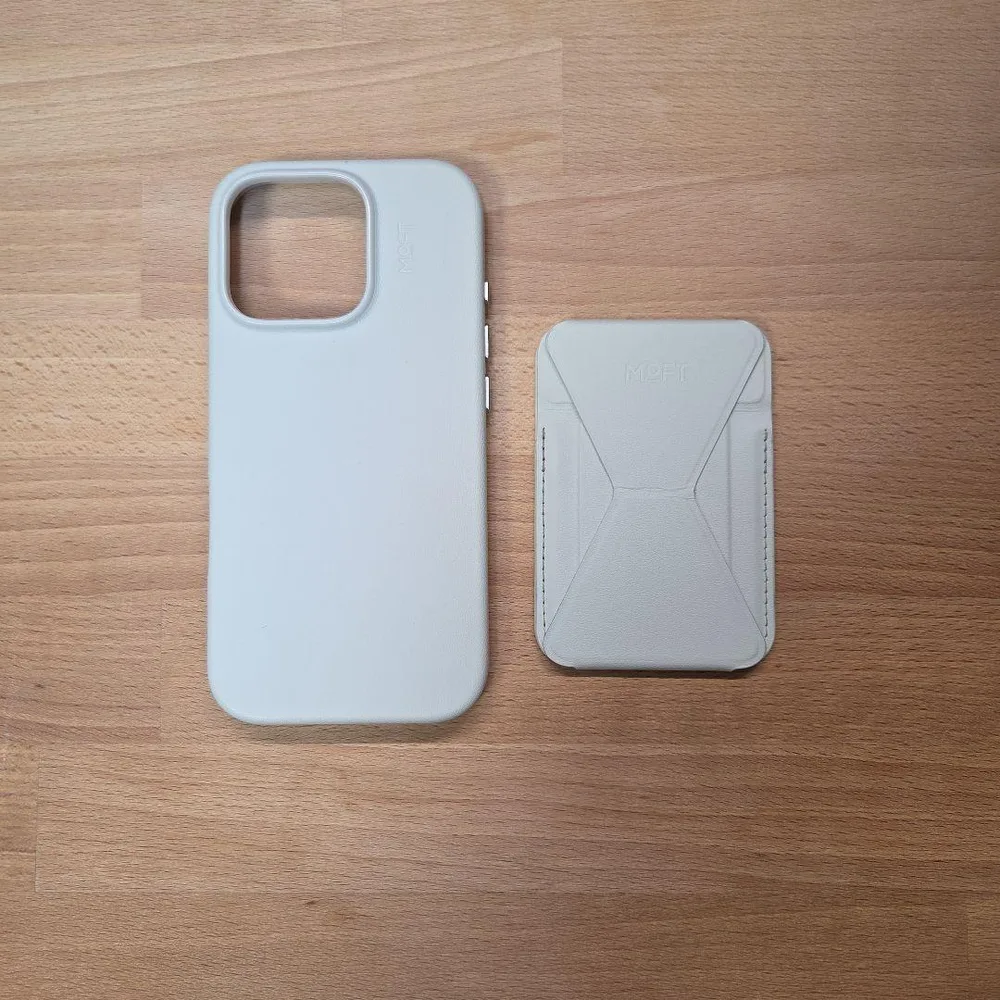 MOFT IPhone 16 Pro MOVAS ケース&スタンドセット