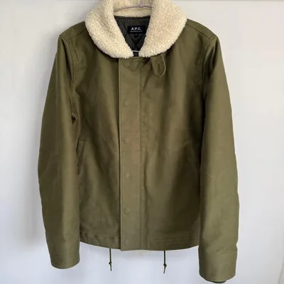A.P.C. ボア襟 ミリタリージャケット カーキ S