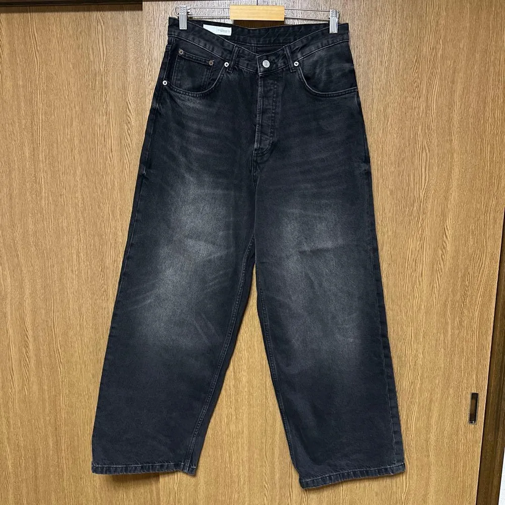 【人気完売品】ZARA スーパーバギー デニムパンツ EUR38 ウォッシュ黒