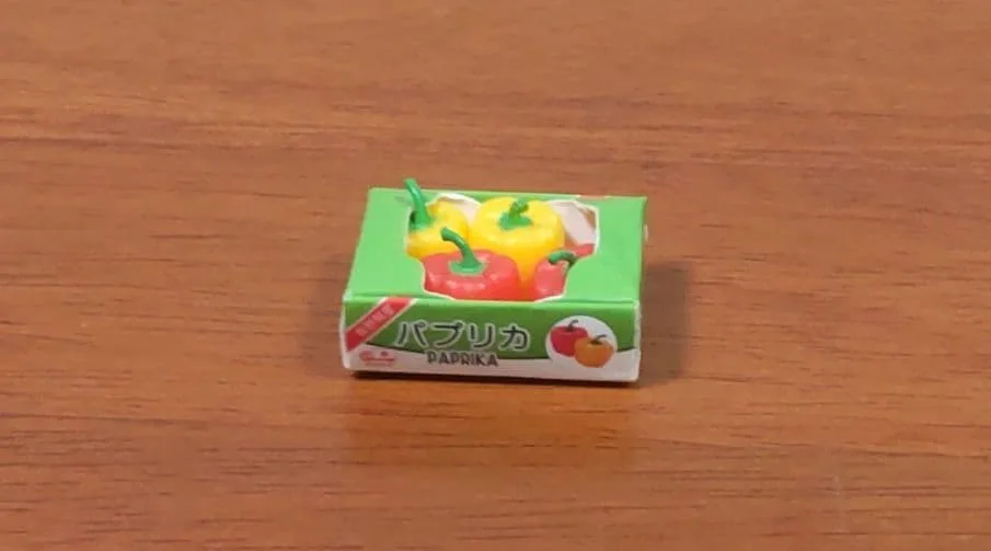 パプリカ 箱入り 野菜 マスコット ガチャガチャ カプセルトイ