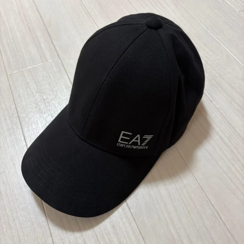 EA7 EMPORIO ARMANI キャップ ブラック
