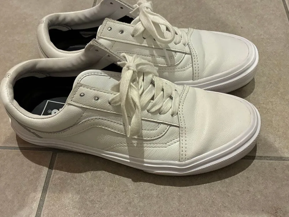 VANS V36 LITE SMOOTH ホワイト 25cm