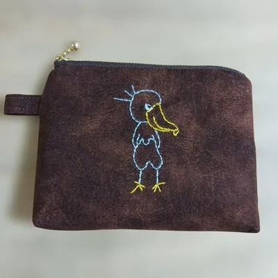 ハンドメイドポーチ ハシビロコウの刺繍