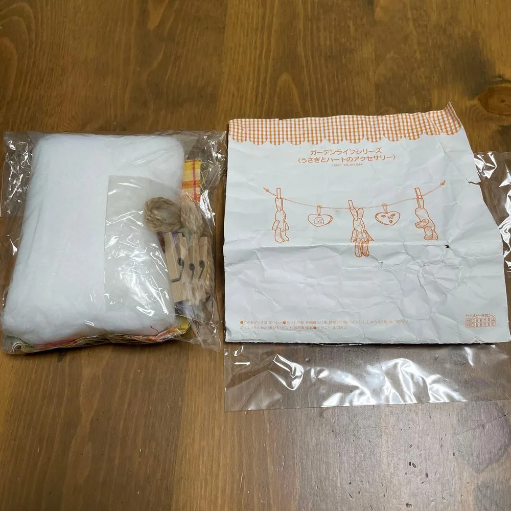 ホビーラホビーレ 手芸キット うさぎとハートのアクセサリー